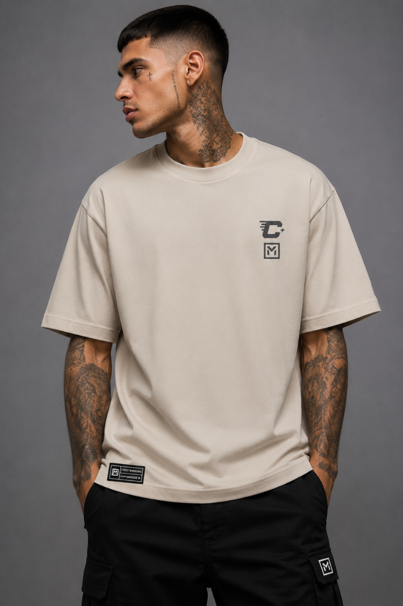 CAMISETA MANOS CAPS OVERSIZED ESSENTIAL MINI LOGO