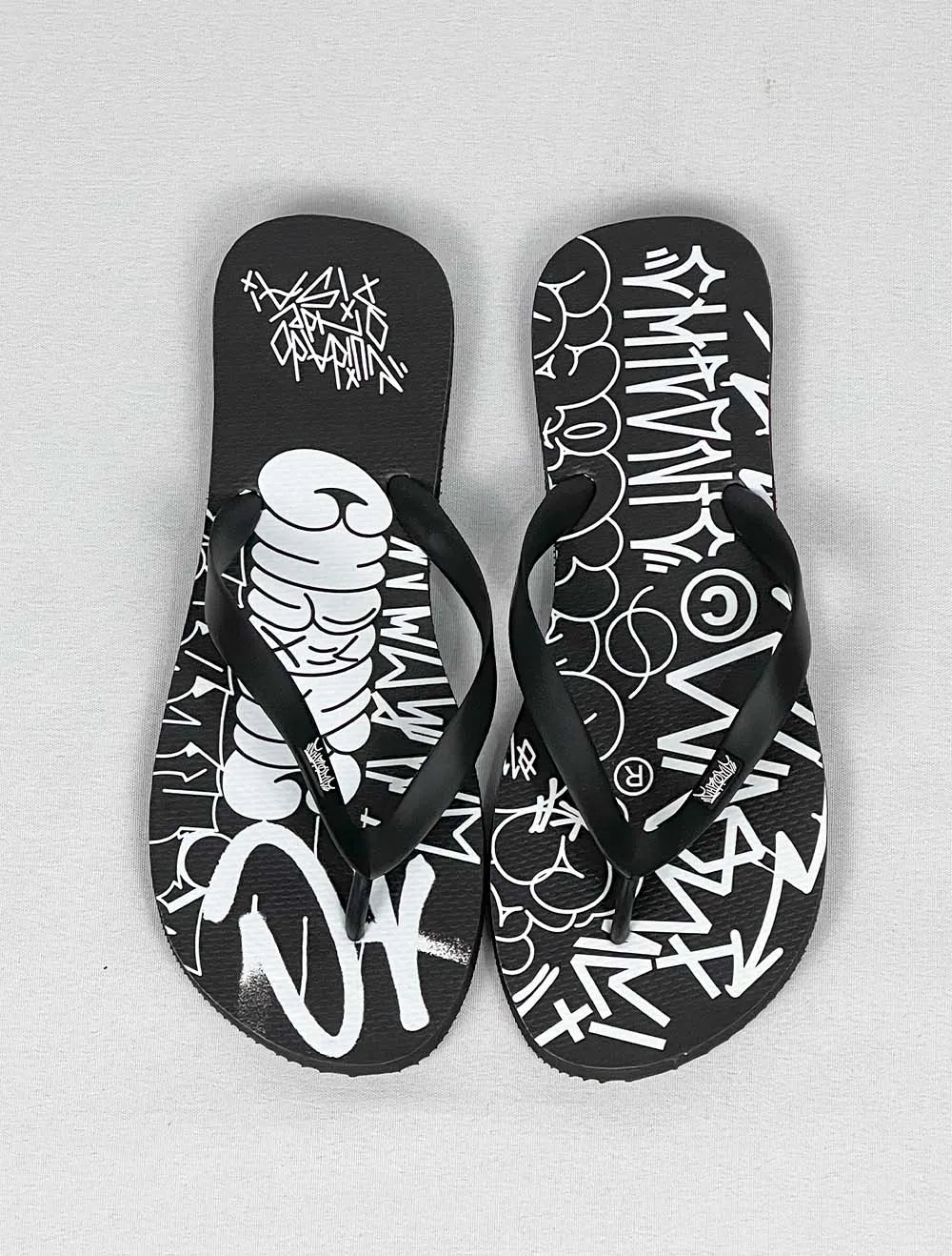 CHINELO CHRONIC TAG CUIDADO AONDE PISA