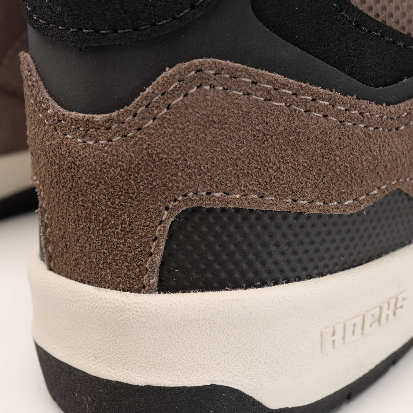 TENIS HOCKS 4MIGA 011 CAFE PRETO
