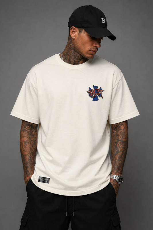 CAMISETA MANOS CAPS OVERSIZED TAG CULTURE