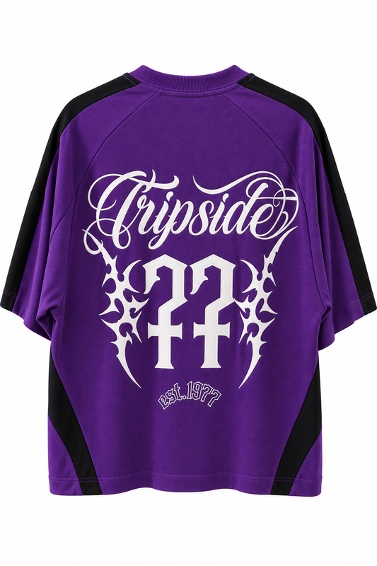 CAMISETA TRIP SIDE BOXY COM RECORTE PRETO E ROXO