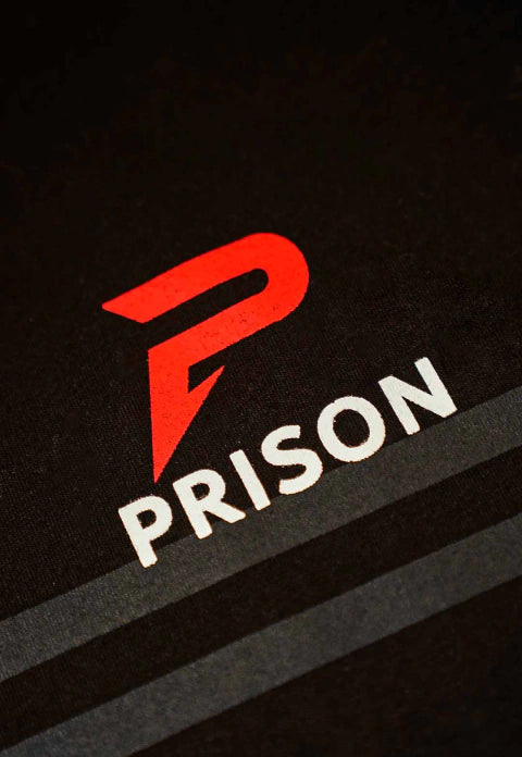 CAMISETA TRADICIONAL RUNNING CLUB PRISON PRETA