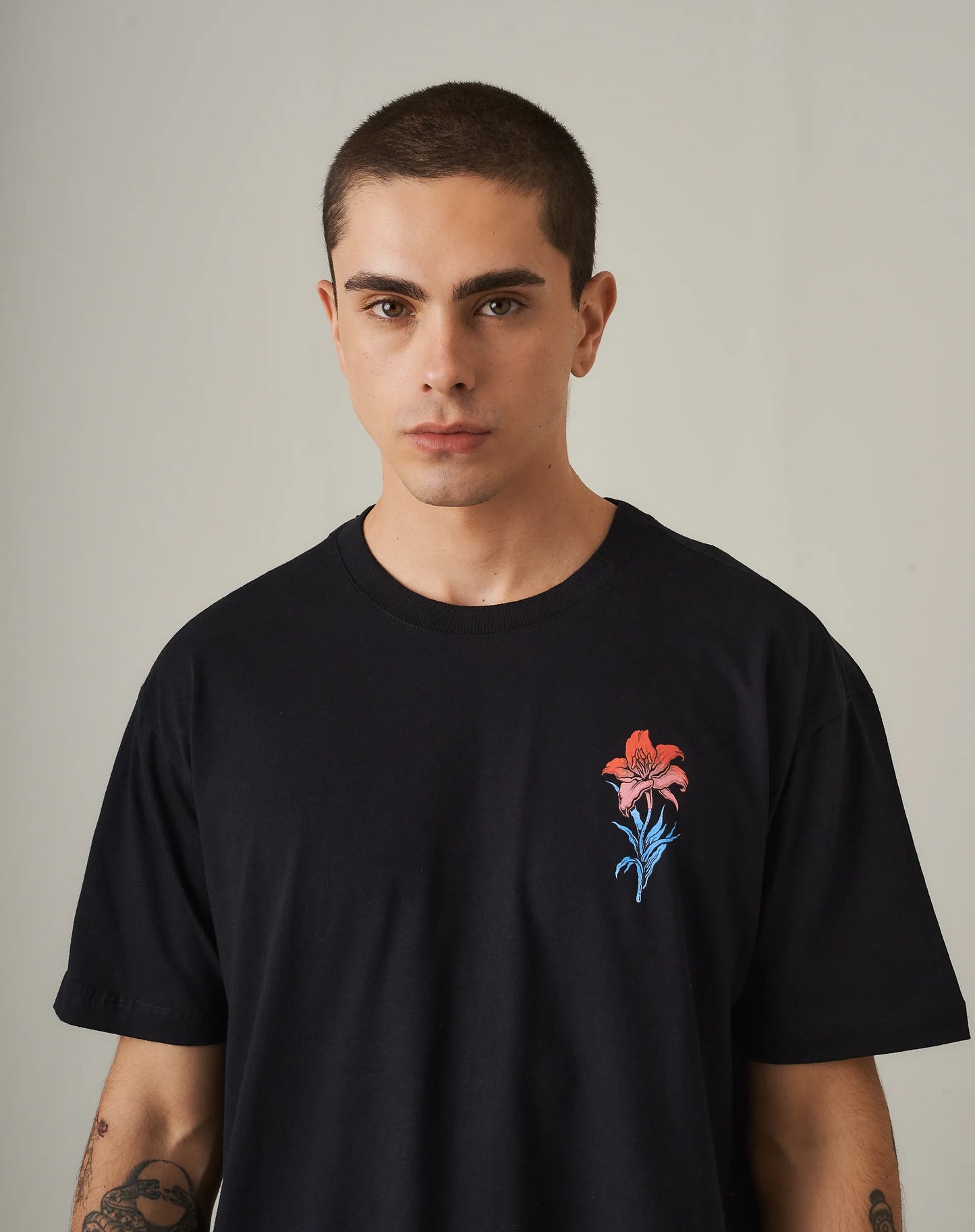 CAMISETA BLUNT BASICA EDEN 200815