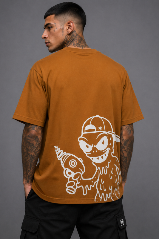 CAMISETA MANOS CAPS OVERSIZED ESSENTIAL BOY