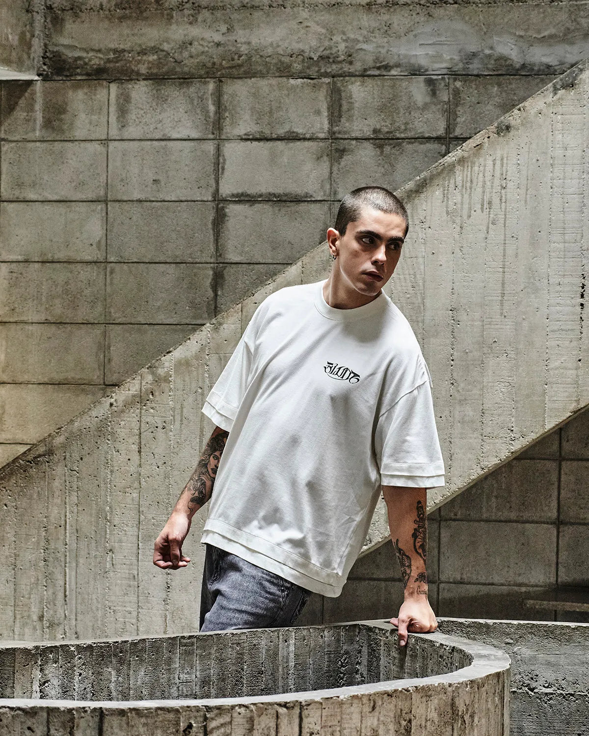 CAMISETA BLUNT OVER STONE 210200